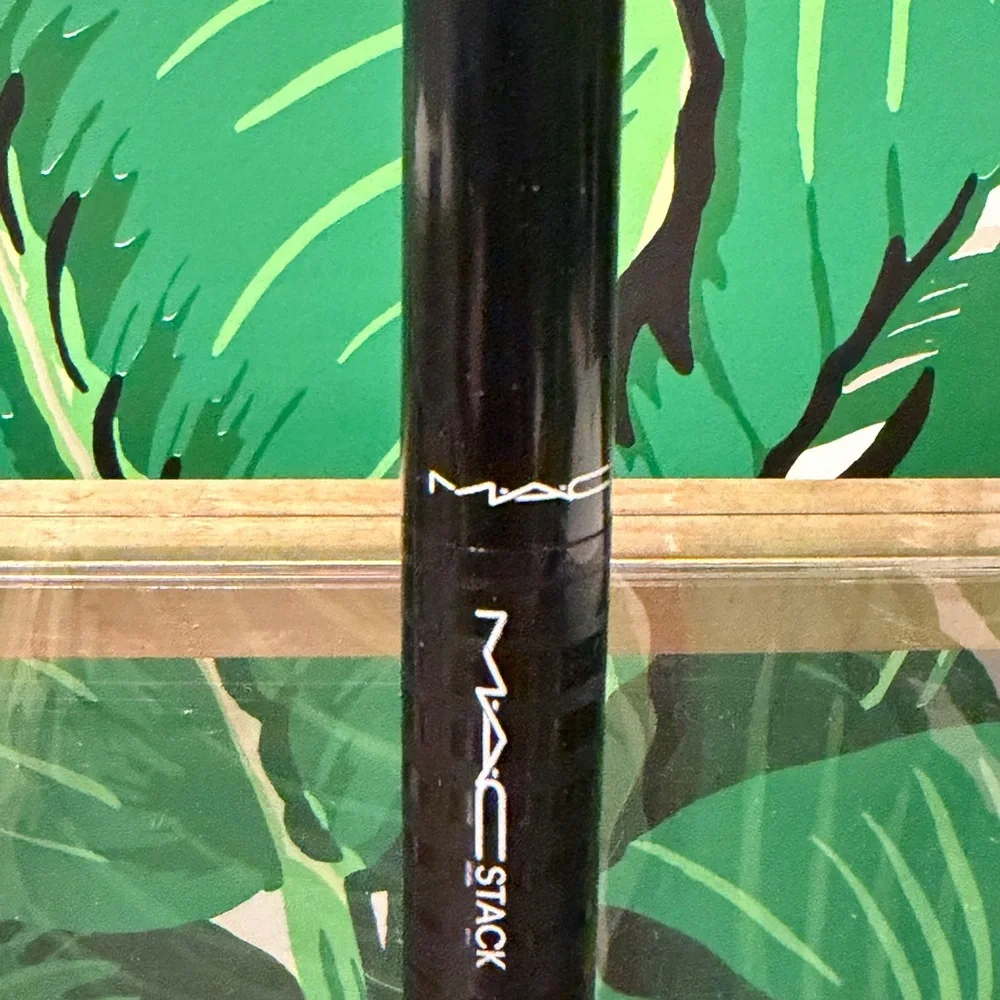 MAC Stack Mascara Superstack Mega Brush Black Mini 3ml NWT